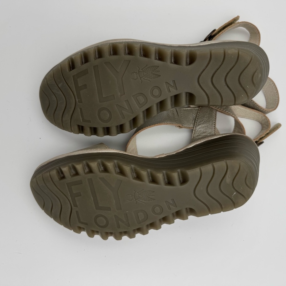 Fly London sz 38 Yesk Sandal Wedge - Picture 4 of 7